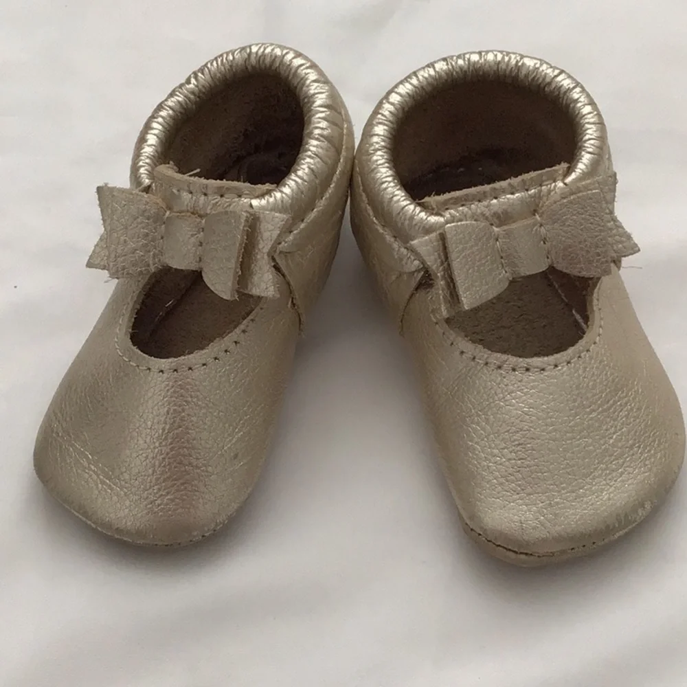 Freshly Picked Platinum Bow Ballet Moccs